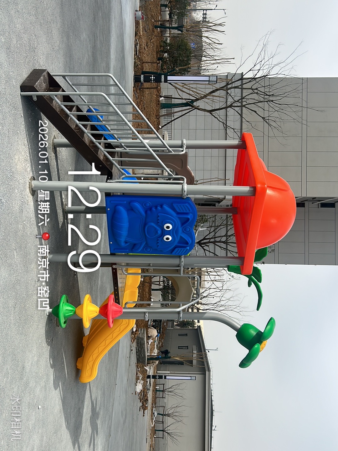 组合滑梯设备厂家定制